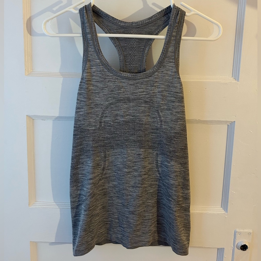 Lululemon grey and back tank top